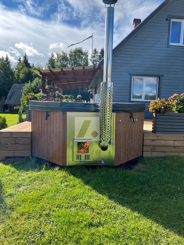 Kümblustünn "MulliXKing" integreeritud ahjuga