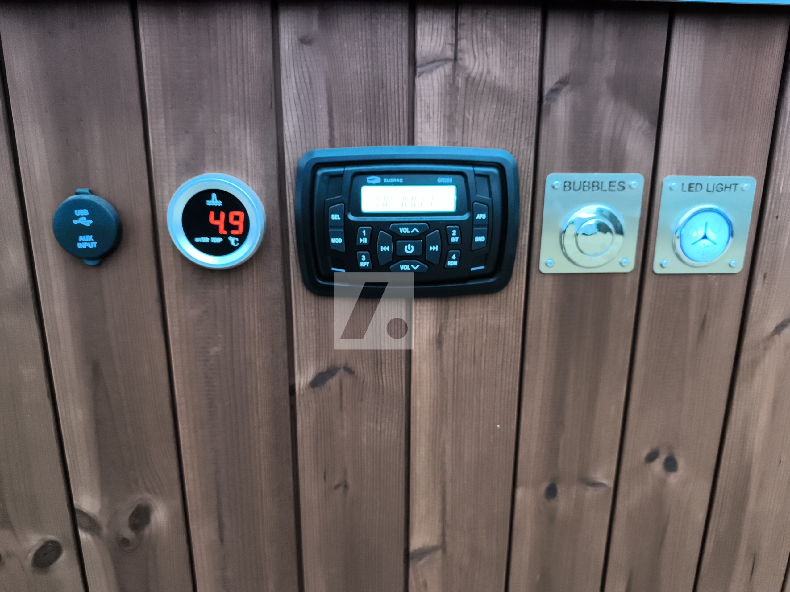 Haagisel Icon Tub 200